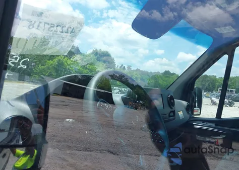 2024 Mercedes-Benz Sprinter 2500 High Roof 4-Cyl Diesel Ho/Standard Roof 4-Cyl Diesel Ho z USA, uszkodzony, nr VIN W1Y4NCVY6RT182569